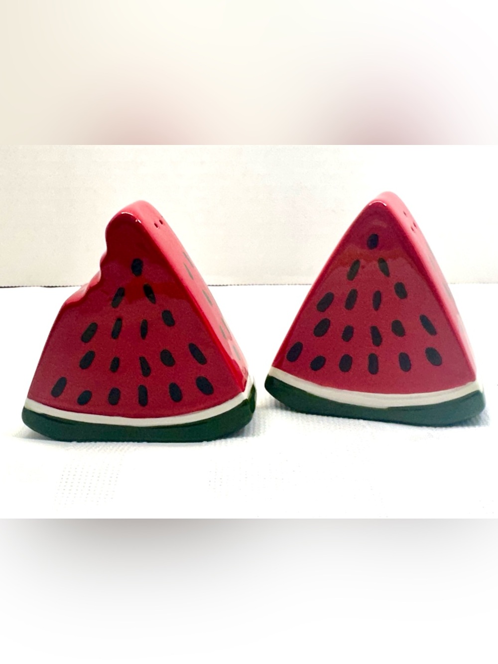 Watermelon Slice Salt & Pepper Shaker Set - Red Green